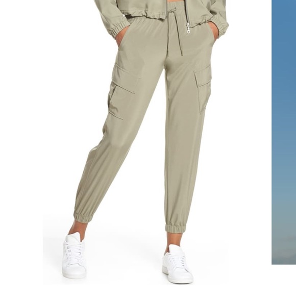 zella cargo pants